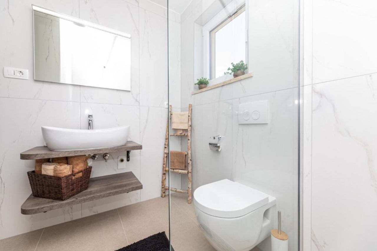 Apartman Grzetic ชิโล ภายนอก รูปภาพ