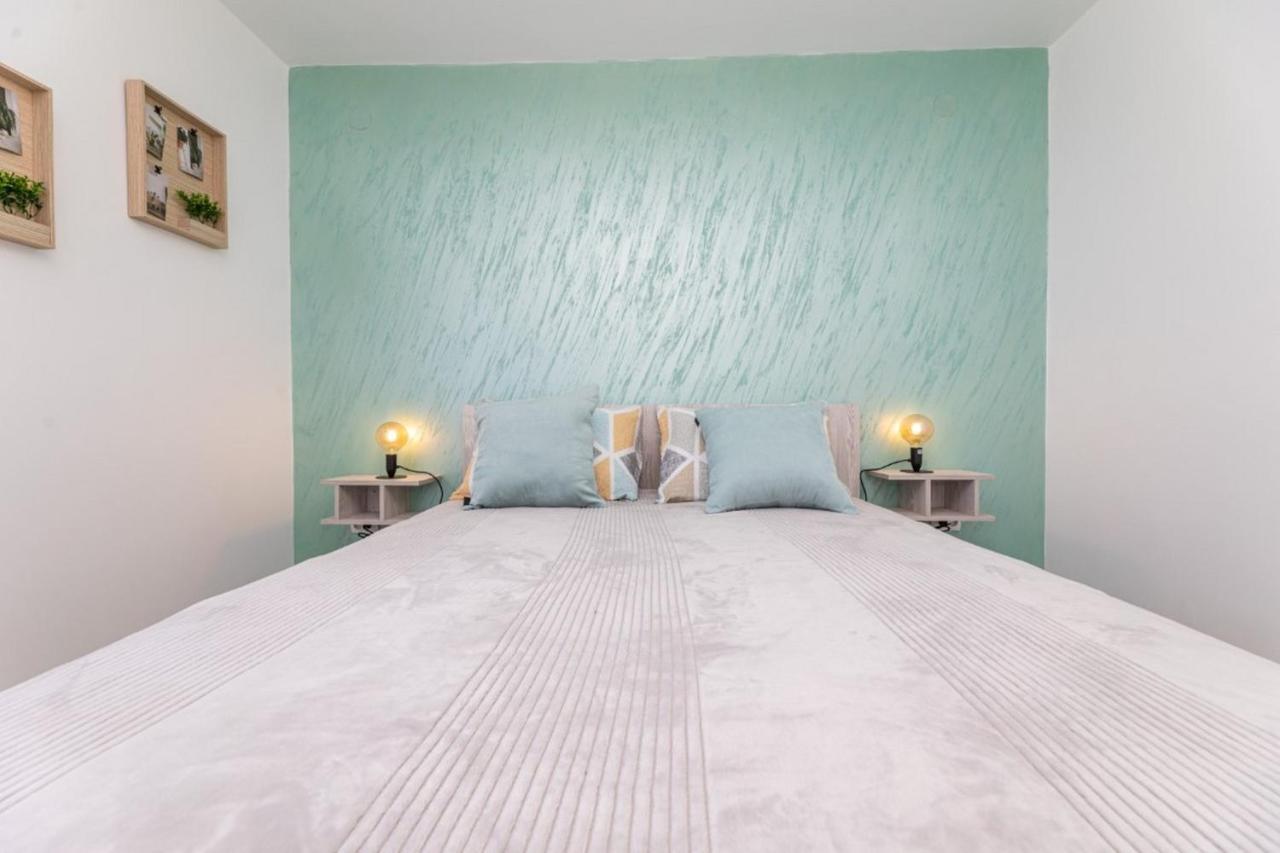 Apartman Grzetic ชิโล ภายนอก รูปภาพ